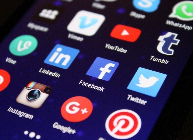 e-recrutement réseaux sociaux